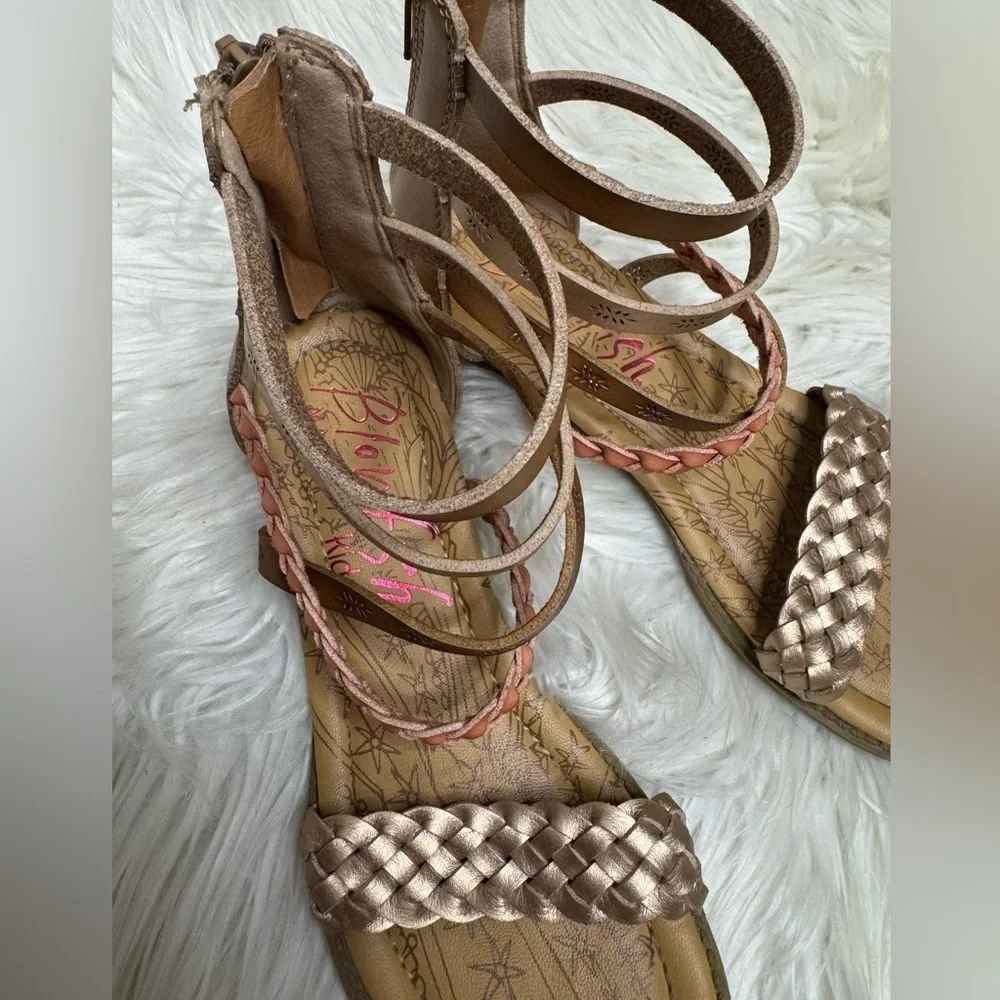Stylish Braided Sandals in Tan and Pink